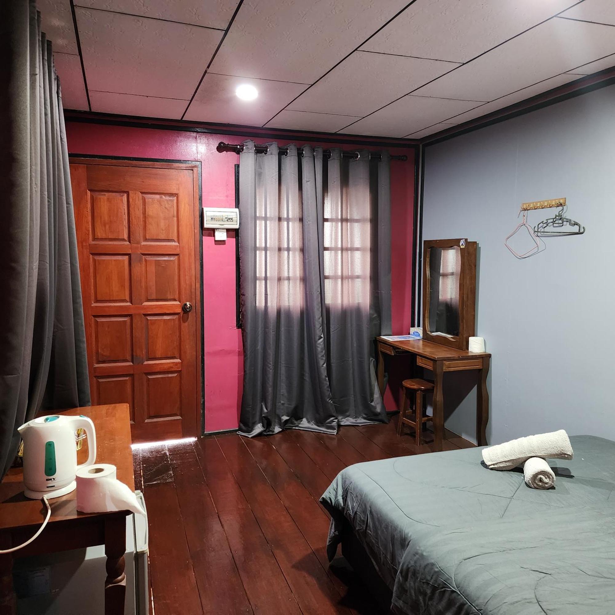 Permai Chalet Tioman Kampong Juara Екстер'єр фото